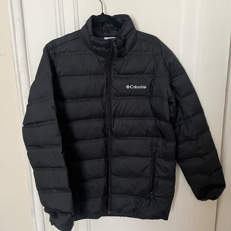 Columbia Winter Jacket Men's size M, barely worn